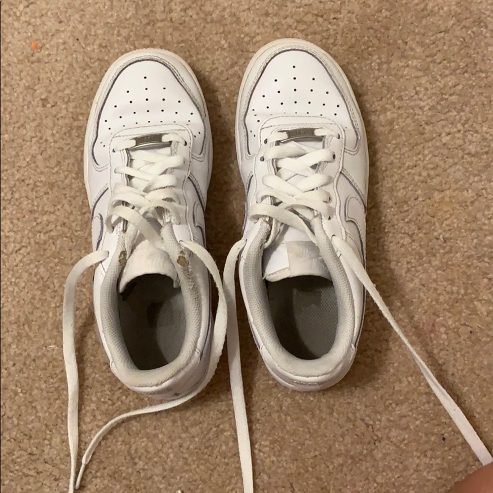 Nike Air force 1s (accepts offers)